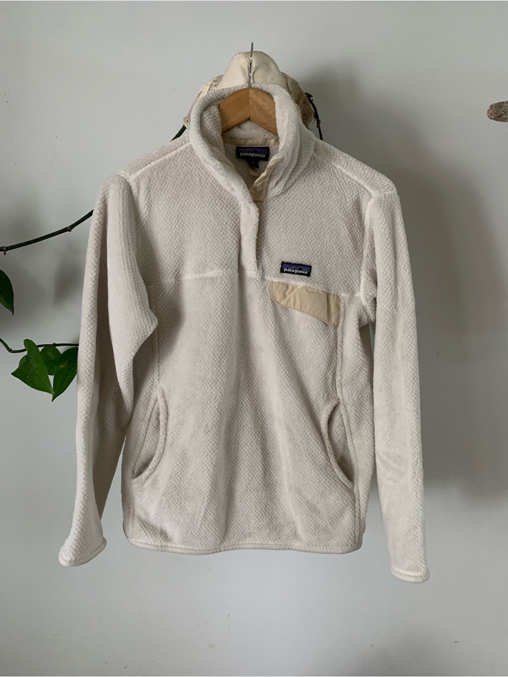 Patagonia Woman’s Cream Synchilla Quarter-Zip Fleece Pullover
